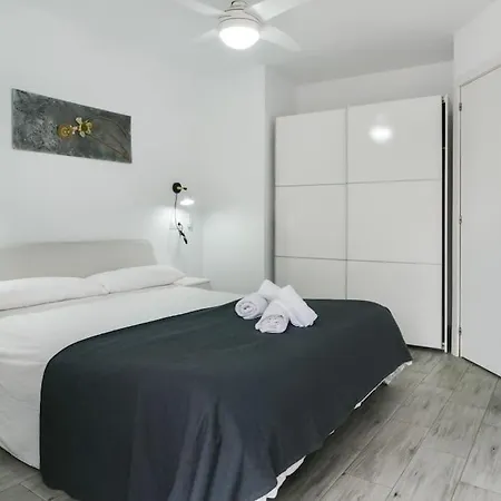 Torremolinos, Comodo A Un Paso Del Centro *