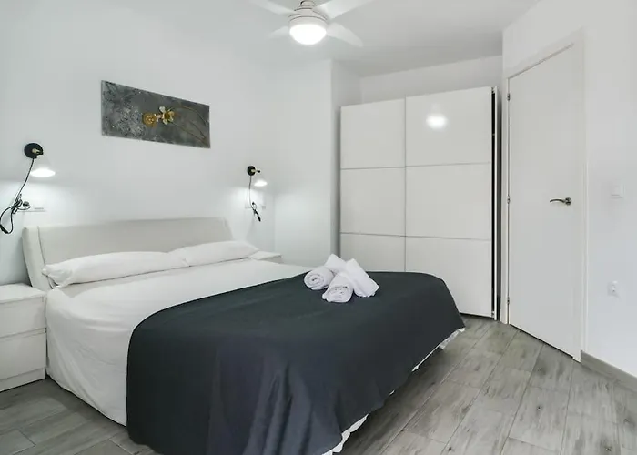 Torremolinos, Cómodo A Un Paso Del Centro *